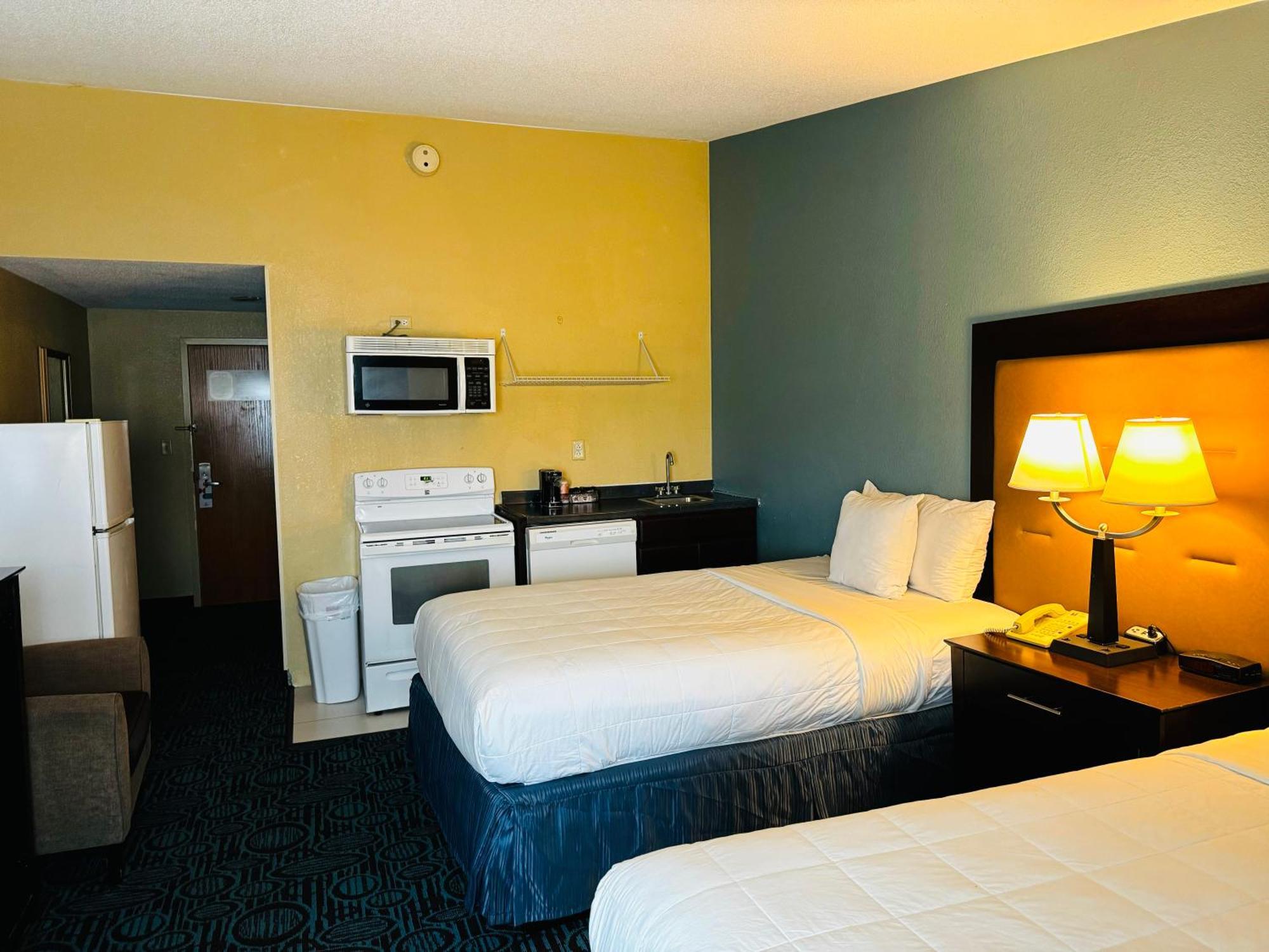 Regency Inn & Suites New London Mystic Zewnętrze zdjęcie